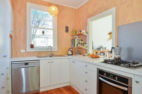 Photo of property in 13 Maki Street, Kaiti, Gisborne, 4010