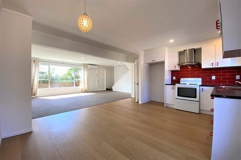 Photo of property in 7 Hollydale Grove, Churton Park, Wellington, 6037