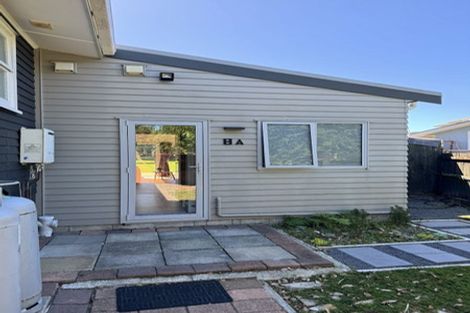 Photo of property in 8 September Place, Forrest Hill, Auckland, 0620