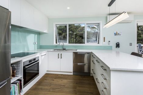 Photo of property in 339a Glenvar Road, Long Bay, Auckland, 0630