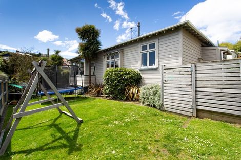 Photo of property in 9 Stone Street, Kenmure, Dunedin, 9011
