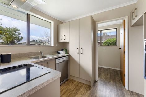 Photo of property in 73a Stanley Avenue, Palmerston North, 4414