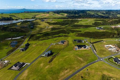 Photo of property in 28 Hurihuri Road, Okura Bush, Silverdale, 0794