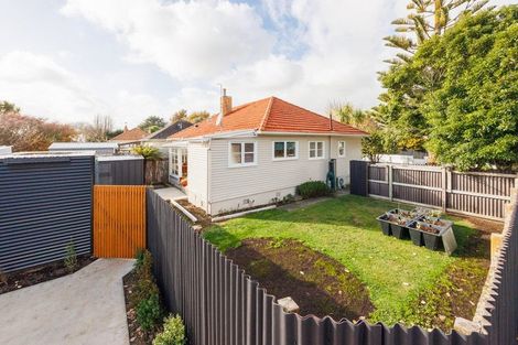 Photo of property in 31 Parata Street, Hokowhitu, Palmerston North, 4410
