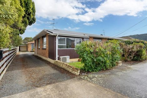 Photo of property in 2/31 King Street, Ebdentown, Upper Hutt, 5018