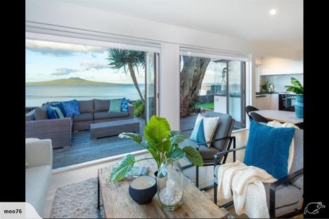Photo of property in 2/259 Hurstmere Road, Takapuna, Auckland, 0622