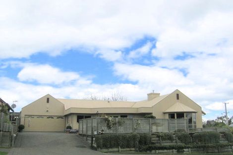 Photo of property in 39 Huia Street, Taupo, 3330