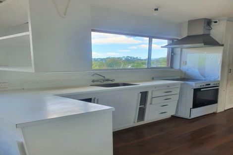 Photo of property in 14 Zita Maria Drive, Massey, Auckland, 0614