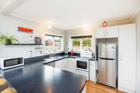 Photo of property in 2 Montgomery Street, Feilding, 4702