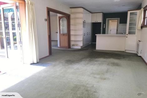 Photo of property in 252 Avonhead Road, Avonhead, Christchurch, 8042