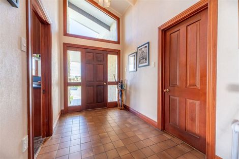 Photo of property in 100 Cox Street, Geraldine, 7930