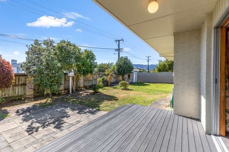 Photo of property in 32 Parsons Avenue, Levin, 5510