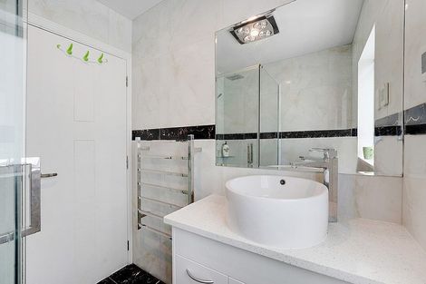 Photo of property in 5 Fong Road, Flat Bush, Auckland, 2019