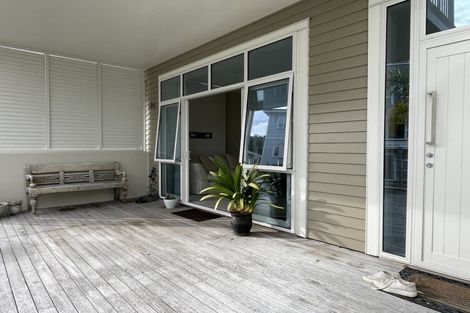 Photo of property in 7 Eaves Bush Parade, Orewa, 0931
