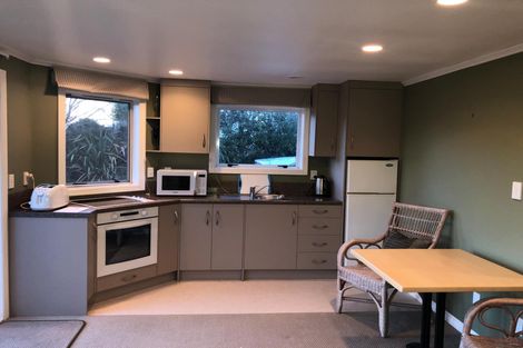 Photo of property in 202 Kawaha Point Road, Kawaha Point, Rotorua, 3010