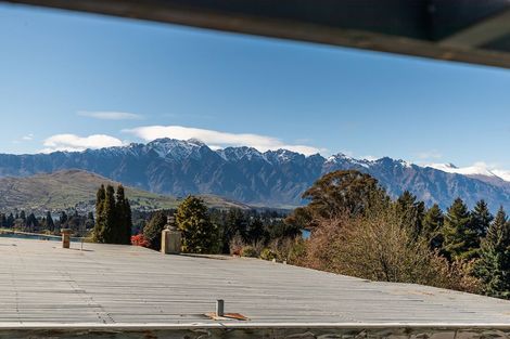 Photo of property in 2/96 Thompson Street, Queenstown, 9300