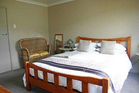 Photo of property in 1 Brown Road, Lawrence, 9593