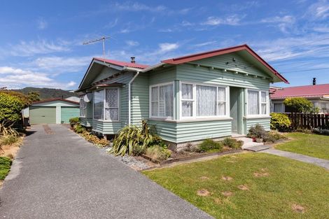 Photo of property in 51 Doyle Street, Blaketown, Greymouth, 7805