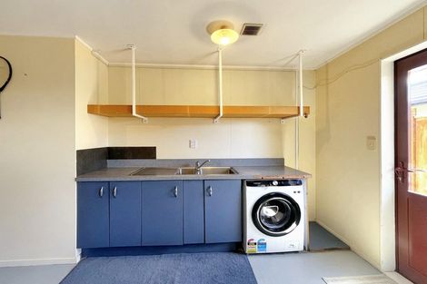 Photo of property in 10 Branigan Parade, Kelvin Grove, Palmerston North, 4414