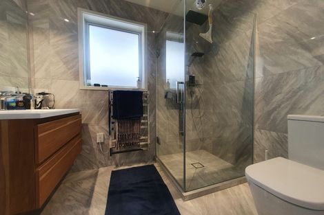 Photo of property in 1/20 Selwyn Road, Cockle Bay, Auckland, 2014