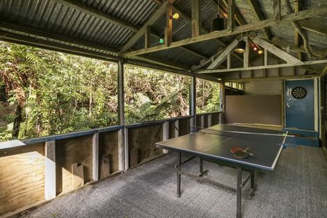 Photo of property in 124 Kamahi Street, Stokes Valley, Lower Hutt, 5019