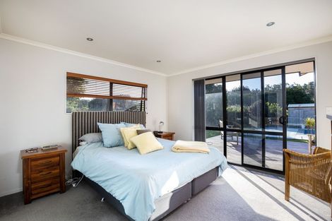Photo of property in 395 Manutahi Road, Lepperton, New Plymouth, 4373