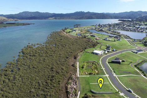 Photo of property in 221 Hamiora Street, Matarangi, 3592