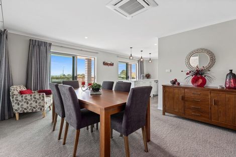 Photo of property in 6 Louise Drive, Ohauiti, Tauranga, 3112