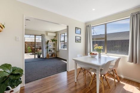 Photo of property in 2/419 Maunganui Road, Mount Maunganui, 3116