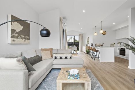 Photo of property in 8 Garland Lane, Leamington, Cambridge, 3432