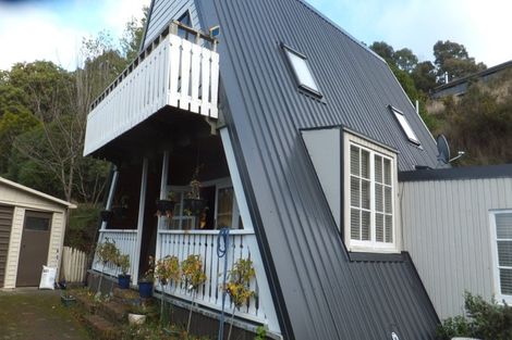 Photo of property in 44 Bayview Place, Cass Bay, Lyttelton, 8082