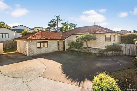 Photo of property in 54 Ian Sage Avenue, Long Bay, Auckland, 0630
