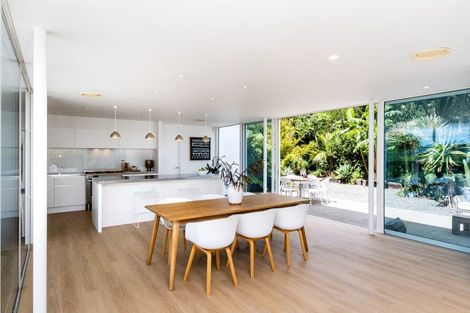 Photo of property in 55 Tuki Tuki Hills Road, Haumoana, 4180