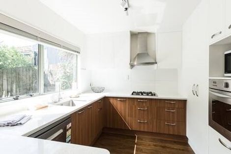 Photo of property in 18a Esmeralda Avenue, Avondale, Auckland, 1026