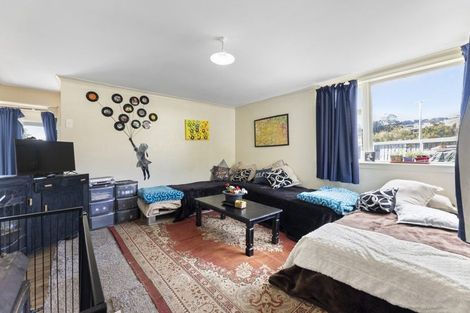 Photo of property in 10 Sandown Street, Waihola, Milton, 9073