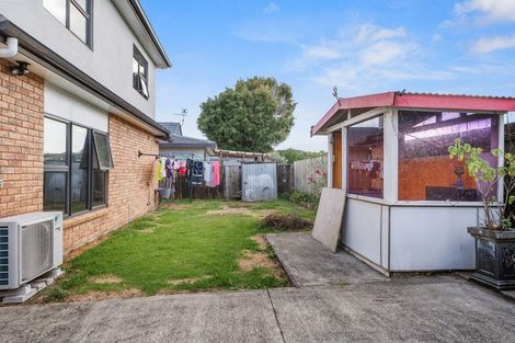 Photo of property in 12a Freyberg Avenue, Papatoetoe, Auckland, 2104