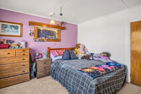 Photo of property in 4 Suther Street, Waverley, 4510