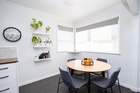 Photo of property in 71 Pipiroa Road, Ngatea, 3503