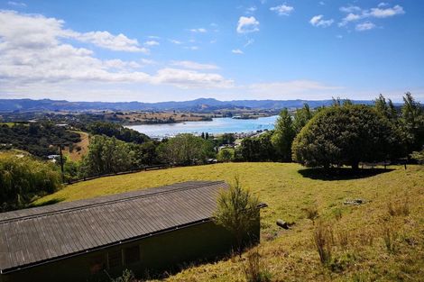 Photo of property in 86 Brick Bay Drive, Sandspit, Warkworth, 0982