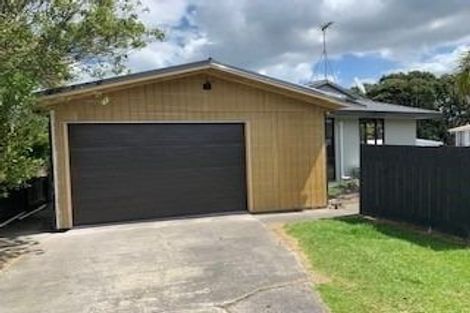 Photo of property in 28 Devonshire Road, Unsworth Heights, Auckland, 0632