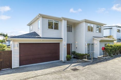 Photo of property in 5 Moko Lane, Greenhithe, Auckland, 0632