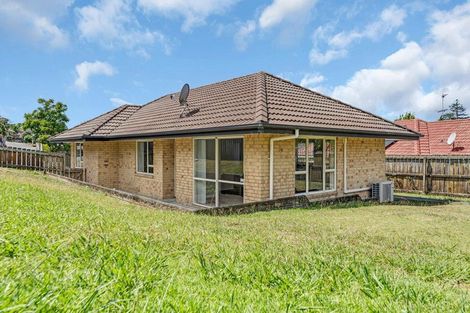 Photo of property in 17 Cretian Crescent, Henderson, Auckland, 0612