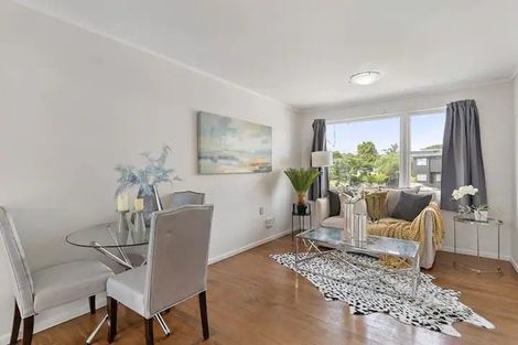 Photo of property in 2/33 Kitchener Road, Sandringham, Auckland, 1025