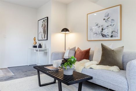 Photo of property in 1/51 Aeroview Drive, Beach Haven, Auckland, 0626