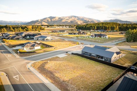 Photo of property in 10 Birch Hill Drive, Twizel, 7901