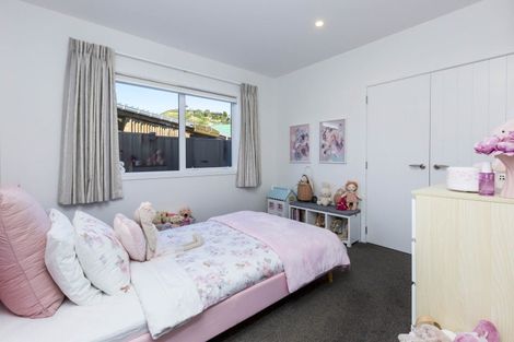 Photo of property in 9 Don Griffin Grove, Trentham, Upper Hutt, 5018