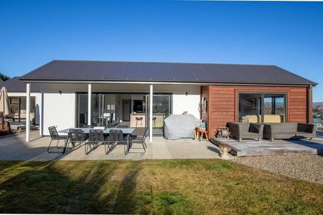 Photo of property in 26 Naylor Street, Clyde, 9330