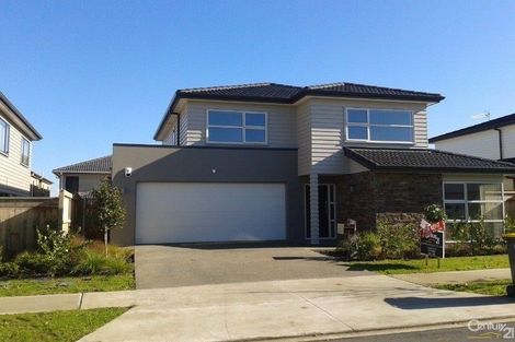 Photo of property in 5 Lorenzo Way, Flat Bush, Auckland, 2016