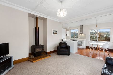 Photo of property in 29 Grandview Crescent, Opoho, Dunedin, 9010