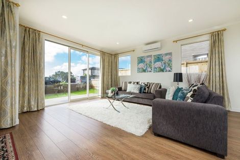 Photo of property in 48 Bounty Road, Long Bay, Auckland, 0630